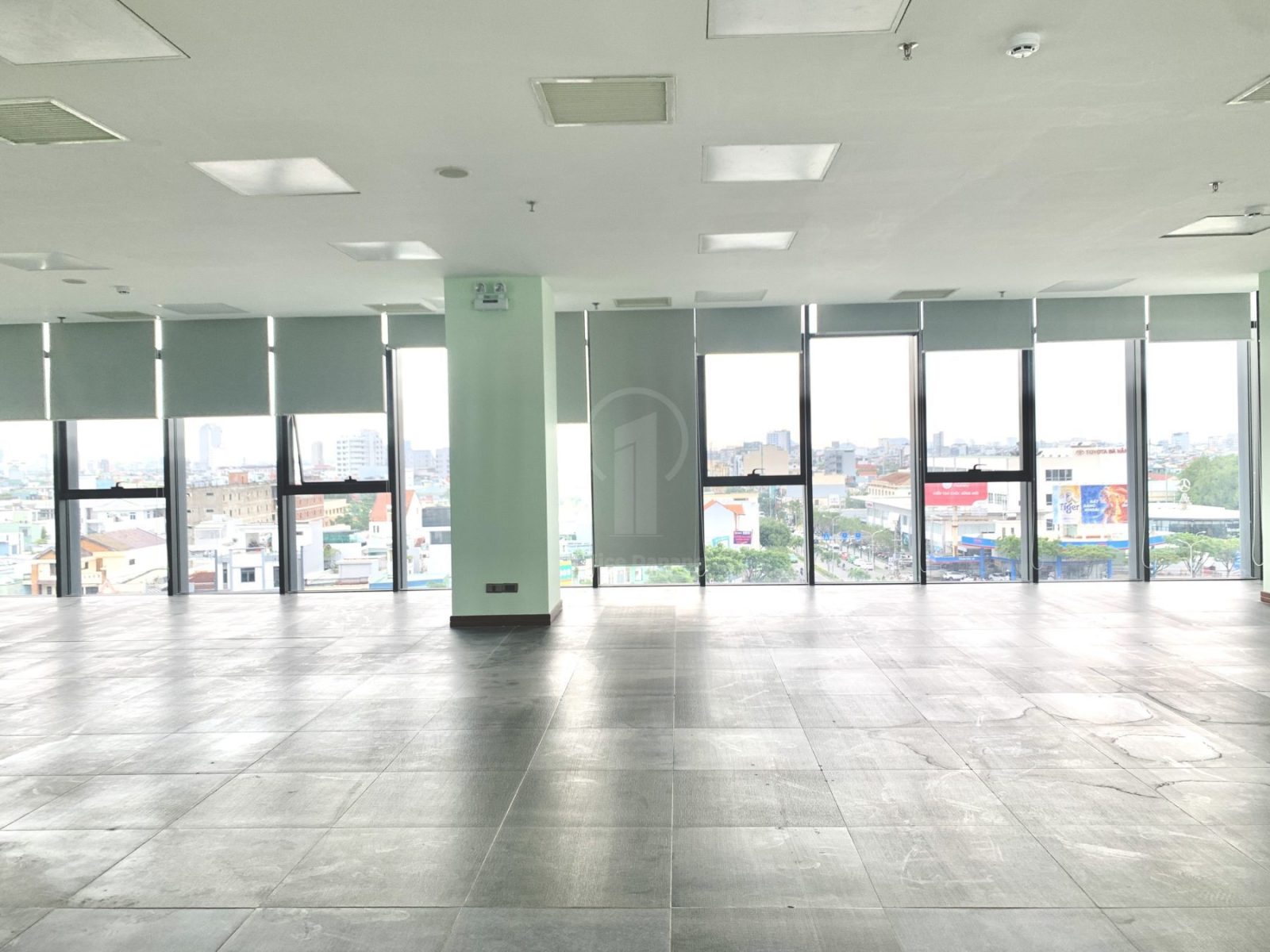 Toà nhà ĐƯỜNG VIỆT