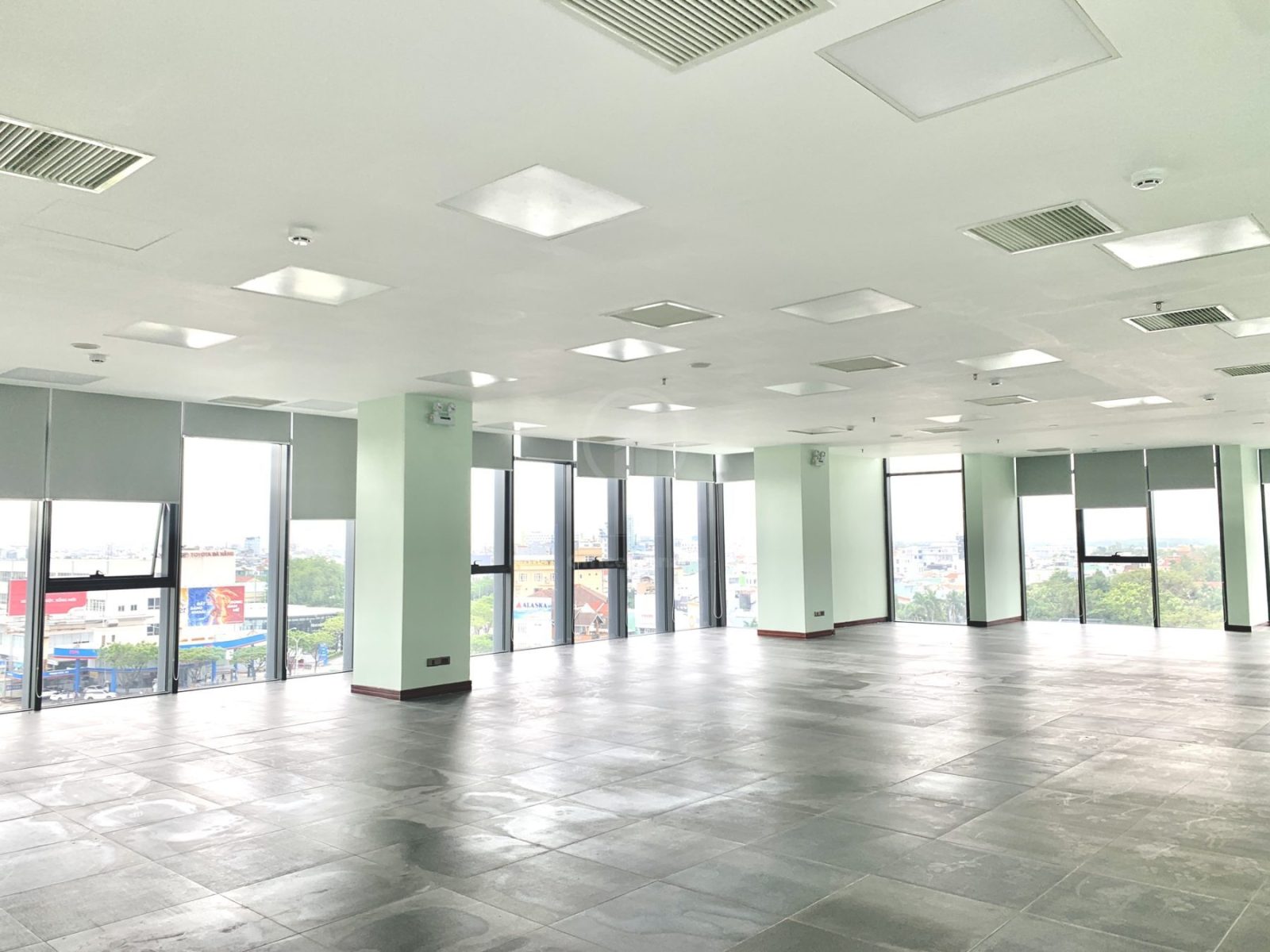 Toà nhà ĐƯỜNG VIỆT