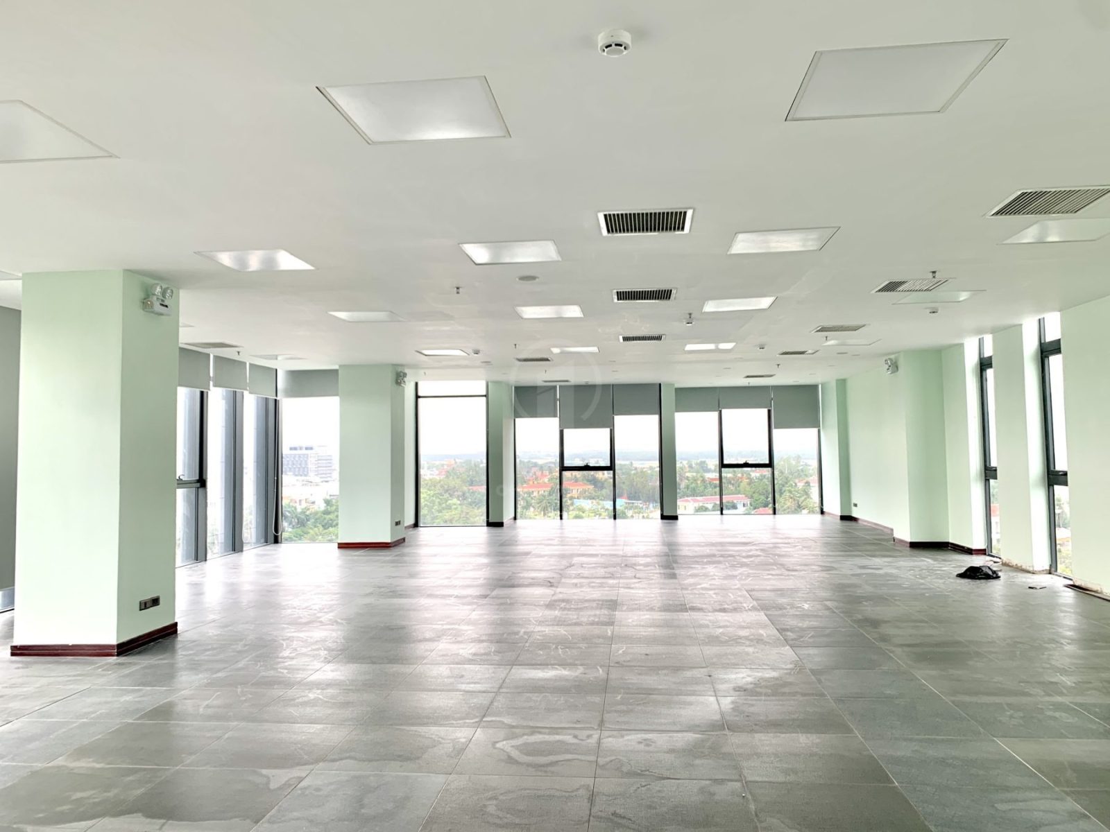 Toà nhà ĐƯỜNG VIỆT