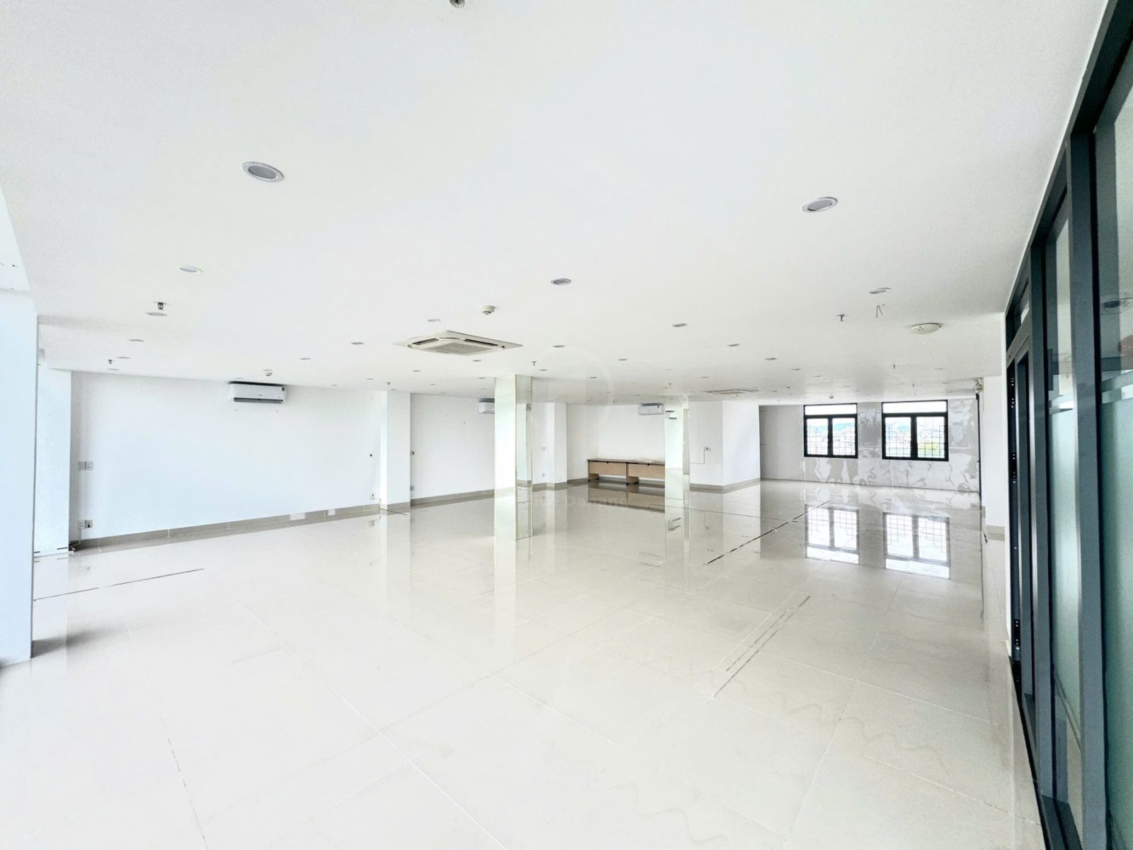Toà nhà CÔNG TY XÂY DỰNG 2.9