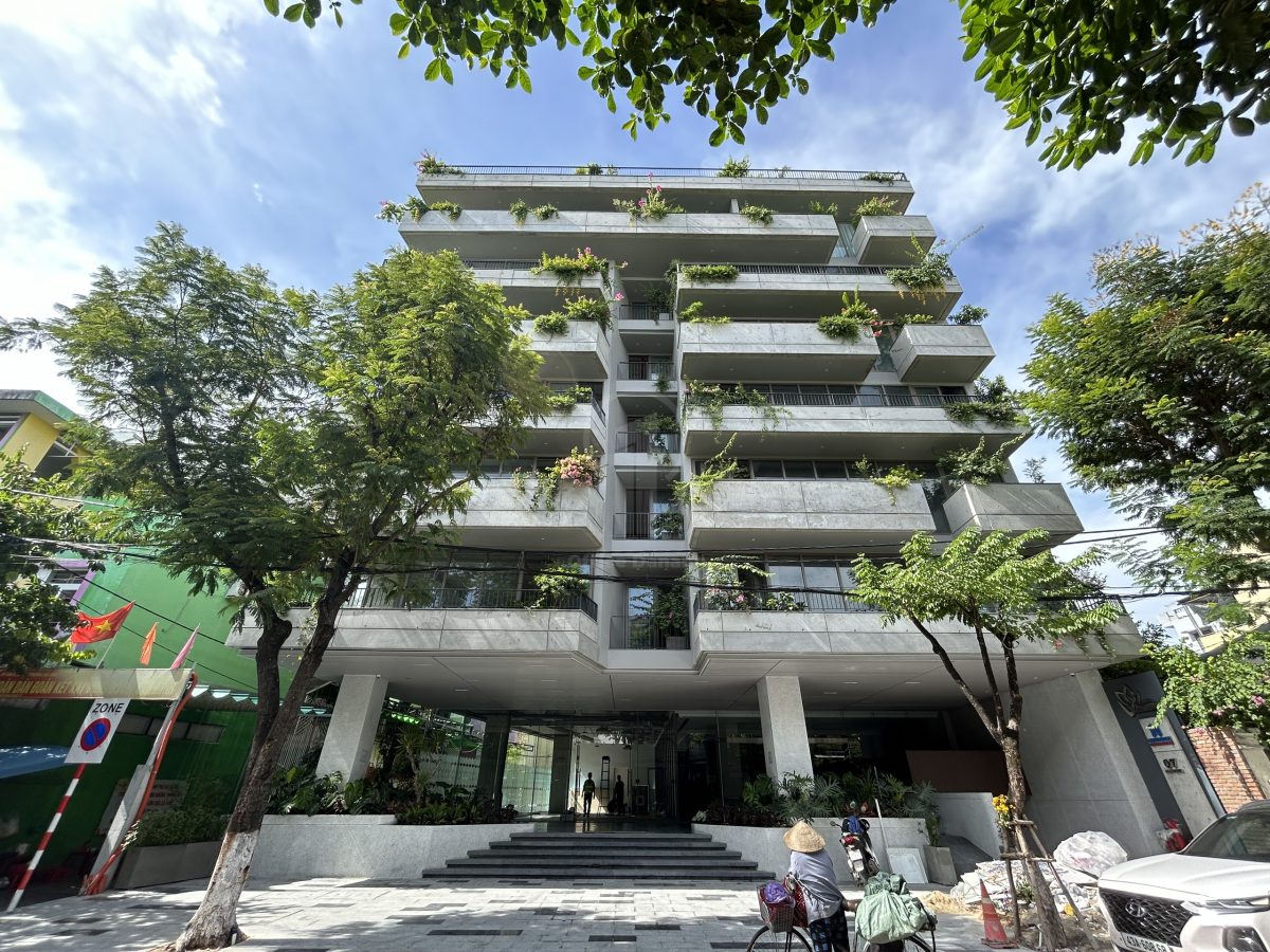 Toà nhà VERNAL BUILDING