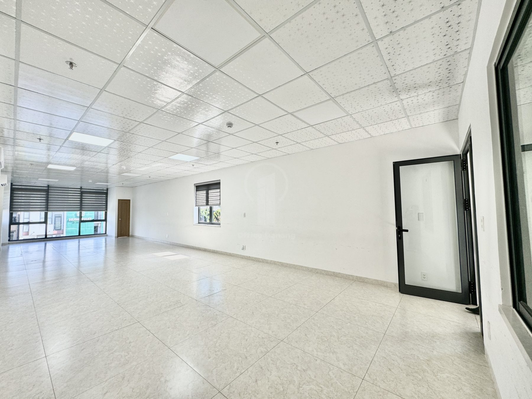 Toà nhà 7 OFFICE 2